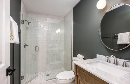 Hillsboro West End Apartamento | The Nomad 4 Studio Buyout 16 Guests in Hillsboro