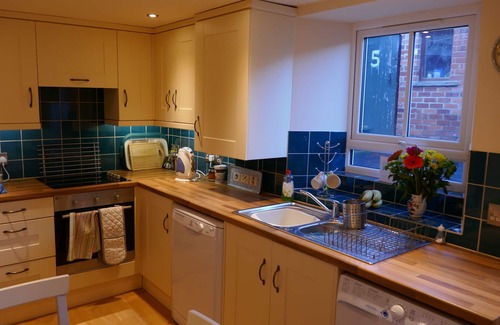 Tideswell Cabaña | THE NOOK, una acogedora cabaña de 3 dormitorios, recientemente renovada y que admite mascotas en Tideswell