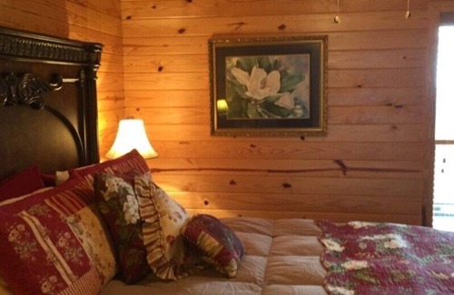 Mentone Casa | The Nook in the Inn on Lookout Mountain
