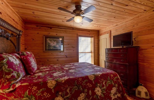 Mentone Casa | The Nook in the Inn on Lookout Mountain