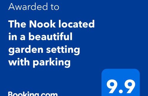 Shottery Casa | The Nook located in a beautiful garden setting with parking