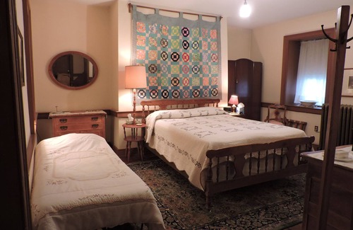 Ebensburg Cama Y Desayuno | The Noon-Collins Inn