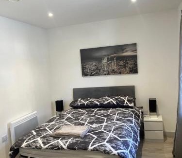 Milford Haven Casa | The North Corner