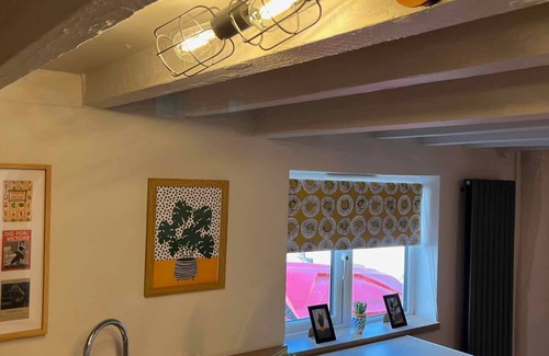 Saint Asaph Apartamento | The North Wales Gathering - Hot Tub Sleeps Up 16