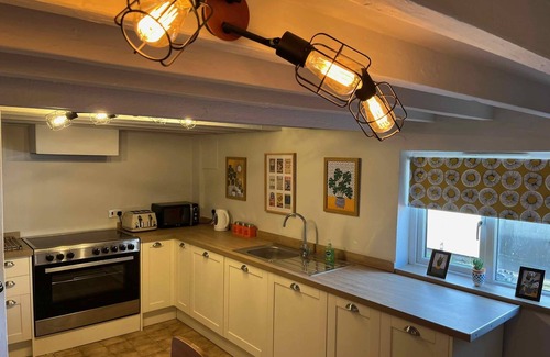 Saint Asaph Apartamento | The North Wales Gathering - Hot Tub Sleeps Up To 16