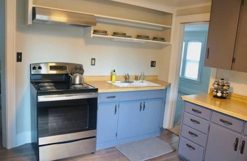 Northfield Apartamento | The Northfield Nest: Beautiful 2 Bedroom Apartment