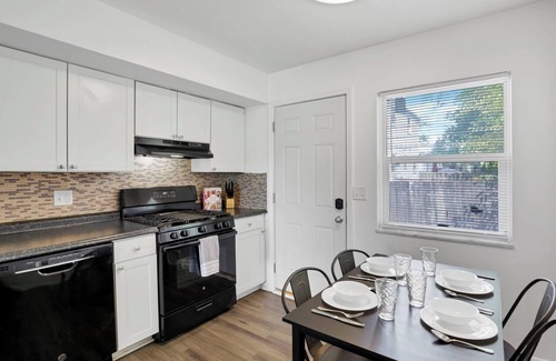 Columbus Apartamento | The Northtowne Getaway