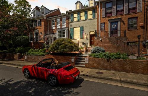 Old Town Alexandria Casa | The Nostalgic of Old Town