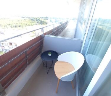 Batam Apartamento | The Nove Apartment Kaina Tower
