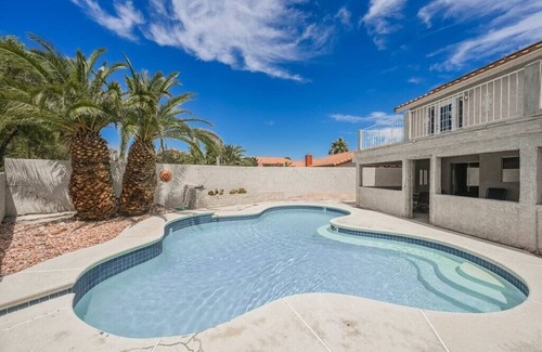 Green Valley North Casa | The Nuevo Luxe Villa