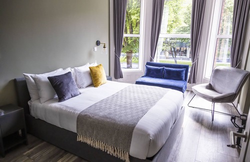 Queens Quarter Hotel | The Number 11 by the Warren Collection