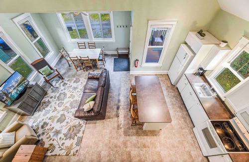 Cherry Valley Casa | The Nuthatch - 5 Farm View