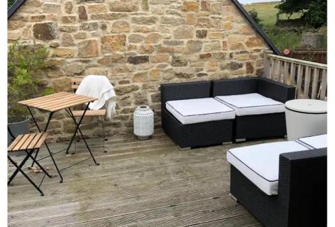 Consett Casa | The Oaks A private room in our home With its own entrance with internal doors locked More suited to quieter guests wanting a peaceful stay
