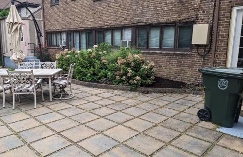 Jamestown Cama Y Desayuno | The Oaks B&B Hotel and Spiritual Center