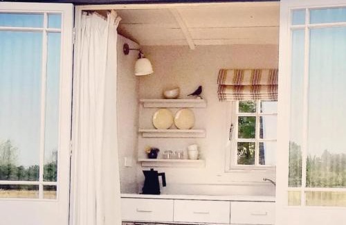 Colkirk Otro | The Oaks Glamping - Rubie's Shepherds Hut