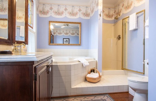 Christiansburg Cama Y Desayuno | The Oaks Victorian Inn