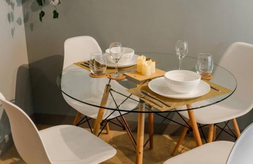 Bagumbayan Casa | The Oasis 1 BR with Pool Sauna Gym and More