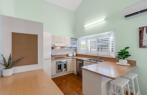 Parramatta Park Casa | The Oasis - Charming Family Retreat on City Fringe