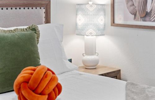 Tempe Casa | The Oasis in Tempe with Heated Pool and Arcade