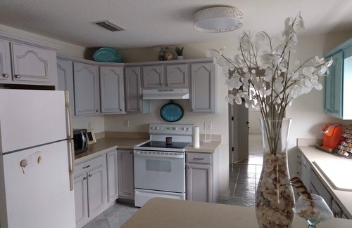 Painters Hill Casa | The Ocean is Your Backyard - Entire House on Ocean