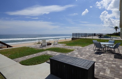 Painters Hill Casa | The Ocean is Your Backyard - Entire House on Ocean