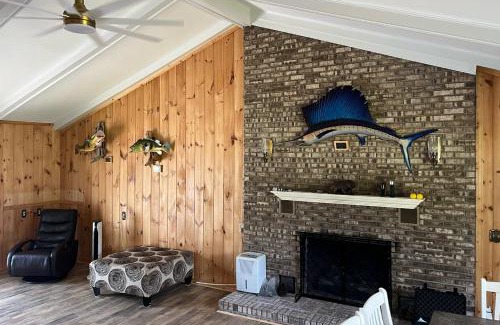 Newport Casa | The Odd Pearl