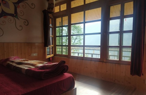 Burwa Casa | El nido poco convencional Majhach