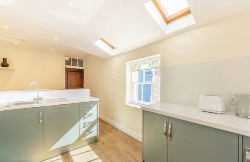 Paxton Cabaña | The Old Bakery - UK48319