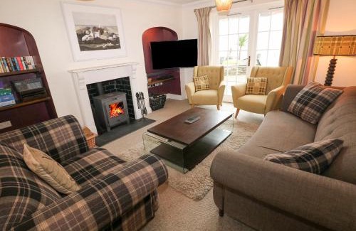 Trefin Casa | The Old Boathouse