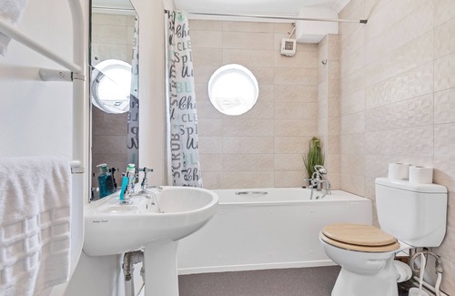 Kemptown Casa | The Old Brewery House | By My Getaways | Free Parking