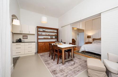 Fitzroy North Casa | The Old Cake Shop - Fitzroy North