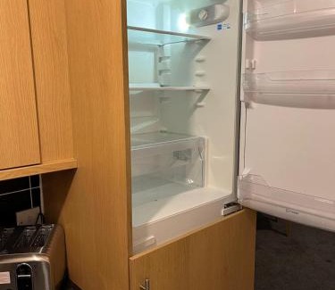Wakefield Apartamento | The Old Chapel - Entire luxury flat, parking, wi-fi, long stays, business & families