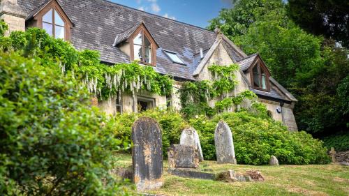 Slad Casa | The Old Chapel