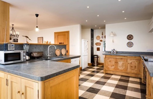 Troutbeck Casa | THE OLD COACH HOUSE, pet friendly, with open fire in Troutbeck
