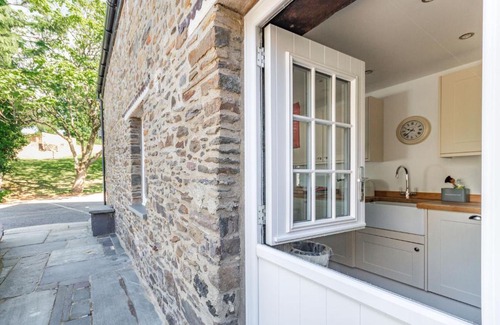 Llanybri Casa | The Old Corn Store, Carmarthen