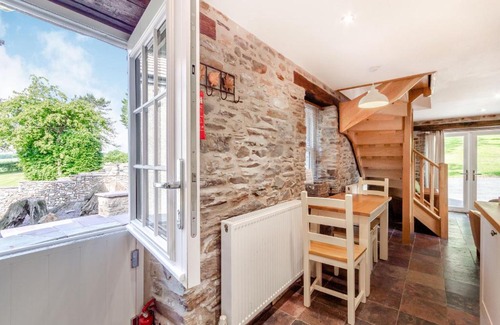 Llanybri Casa | The Old Corn Store, Carmarthen