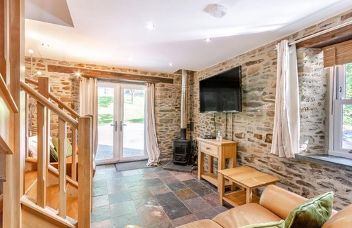Llanybri Casa | The Old Corn Store, Carmarthen
