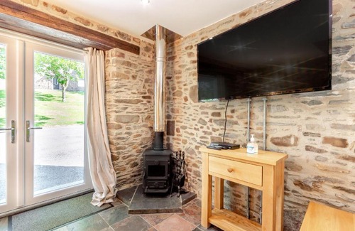 Llanybri Casa | The Old Corn Store, Carmarthen