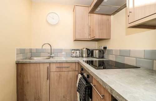 Banwell Cabaña | THE OLD COW SHED, romantic, country holiday cottage in Banwell