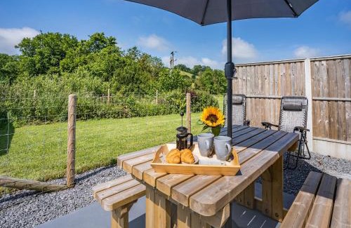Cribyn Casa | The Old Cowsheds 1- Dairy - Uk49786