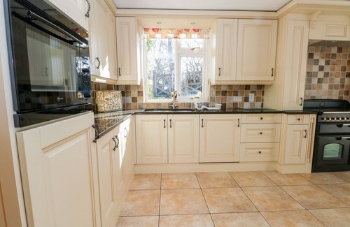 Hartington Casa | THE OLD CROFT, pet friendly, character holiday cottage in Hartington