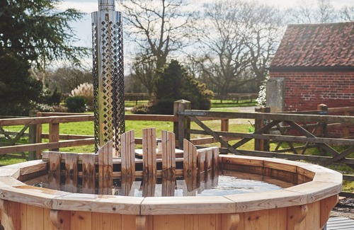Reepham Cabaña | The Old Dairy - Luxury Cottages