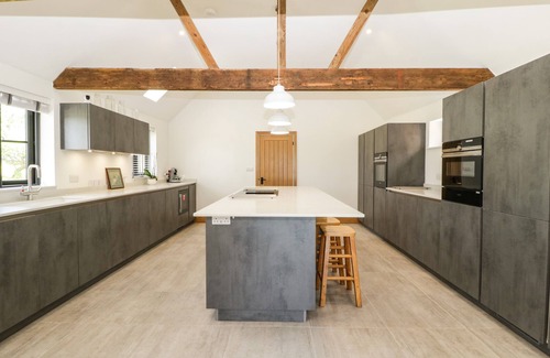 Wokingham Cabaña | THE OLD DAIRY, luxury holiday cottage in Finchampstead