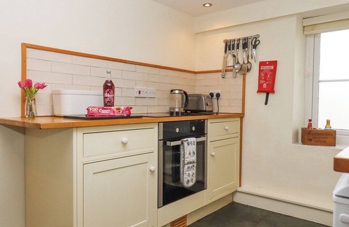 Okehampton Cabaña | THE OLD DAIRY, pet friendly, with open fire in Sourton Down
