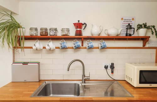 Okehampton Cabaña | THE OLD DAIRY, pet friendly, with open fire in Sourton Down