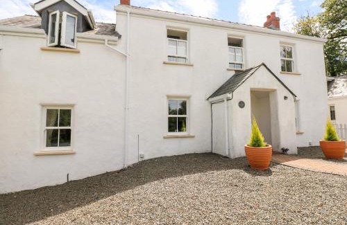 Tenby Casa | The Old Farm House