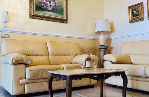 Pizzo Apartamento | The Old Fashioned House