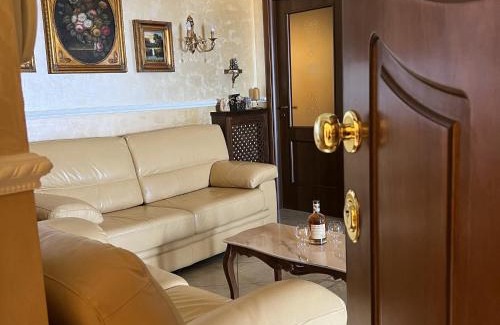 Pizzo Apartamento | The Old Fashioned House