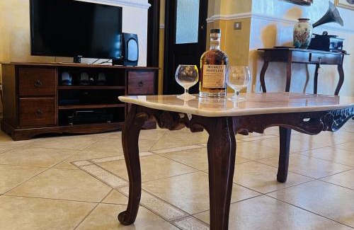 Pizzo Apartamento | The Old Fashioned House