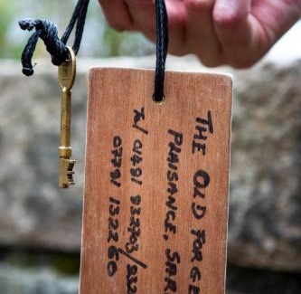 Brecqhou Cama Y Desayuno | The Old Forge B&B